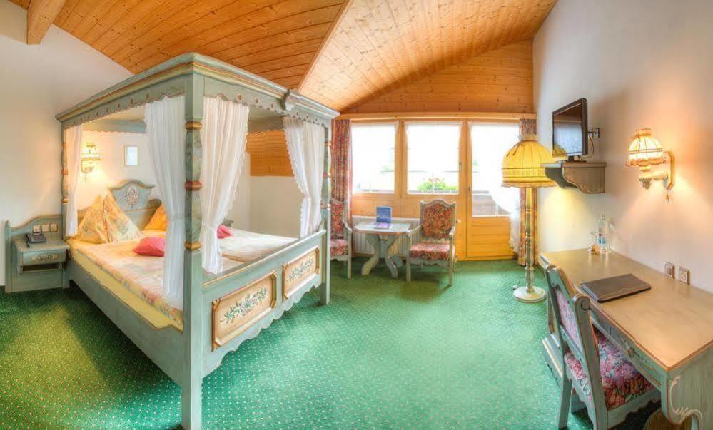 לנק Hotel Simmenhof מראה חיצוני תמונה