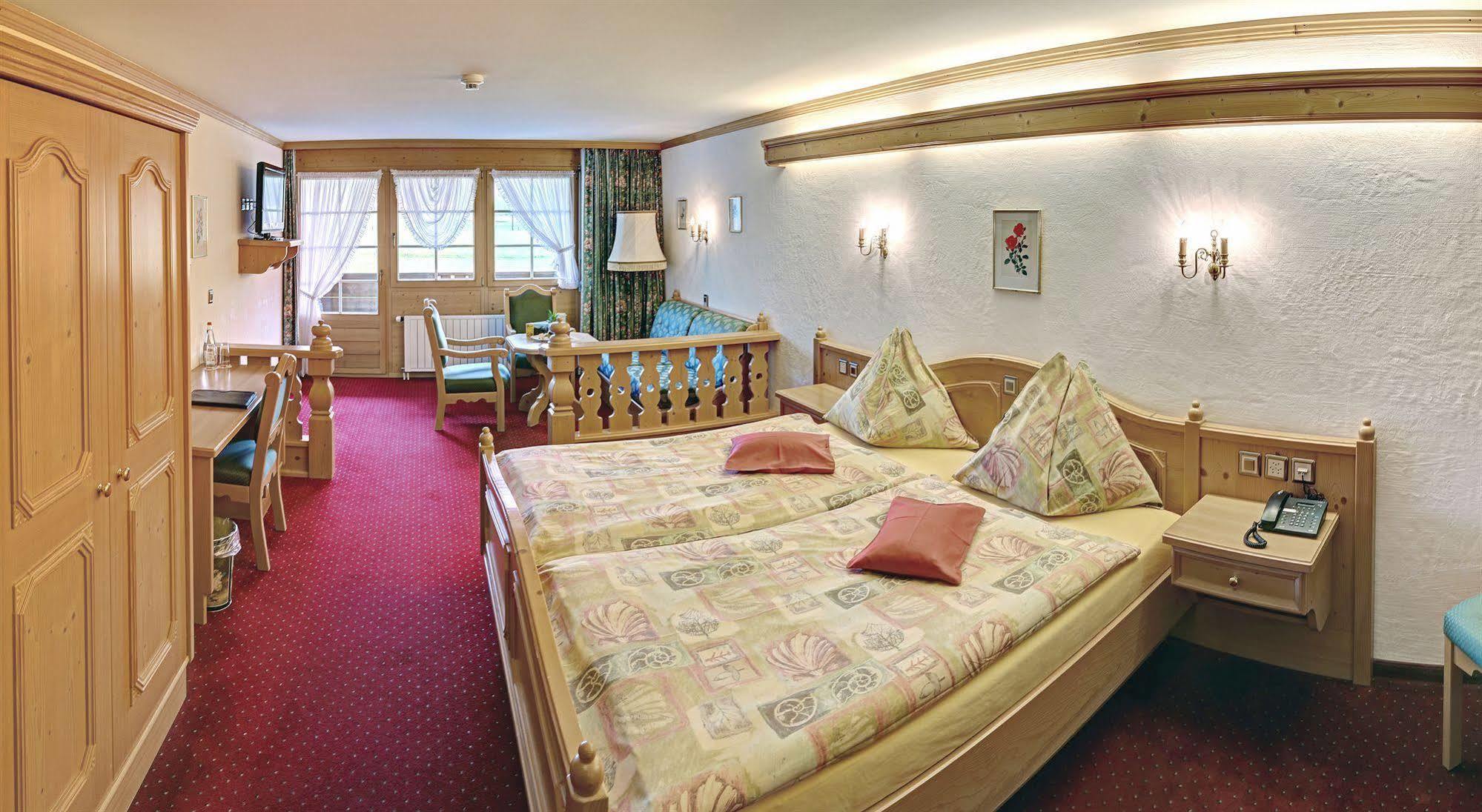 לנק Hotel Simmenhof מראה חיצוני תמונה